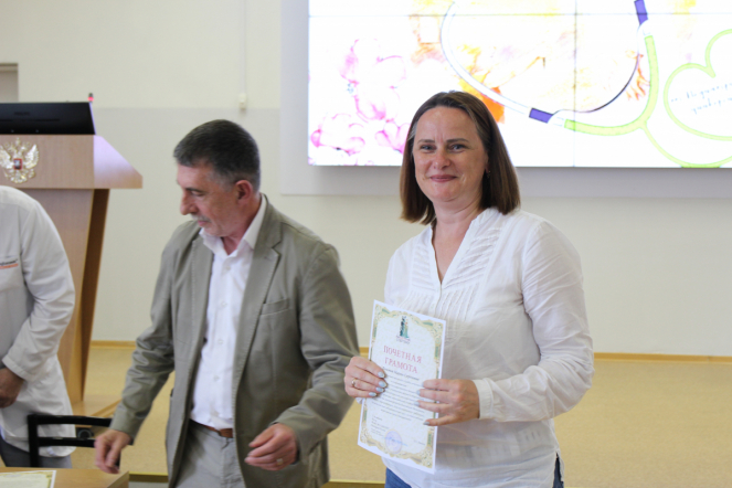 Сотрудников Педиатрического университета поздравили с Днём медицинского работника 88