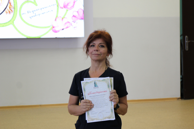 Сотрудников Педиатрического университета поздравили с Днём медицинского работника 96