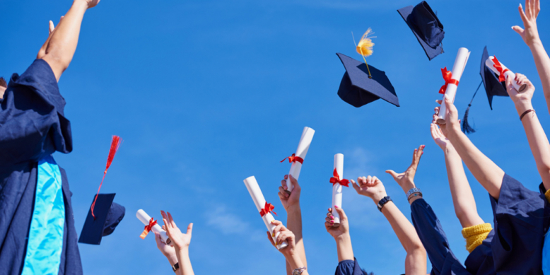 Выпускникам Педиатрического университета вручат дипломы о высшем образовании