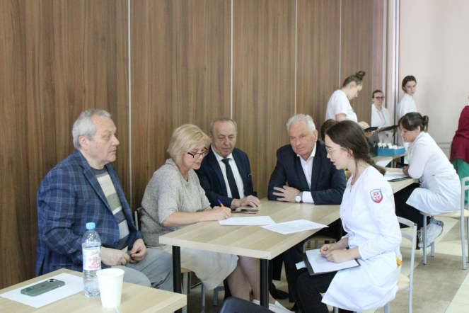 Шестикурсники педиатрического факультета проходят Государственную итоговую аттестацию 2