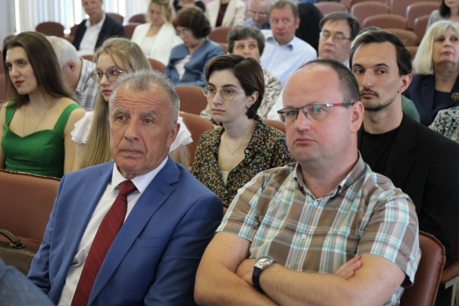 Председатель Городской избирательной комиссии Максим Мейксин посетил заседание Учёного совета Педиатрического университета 13