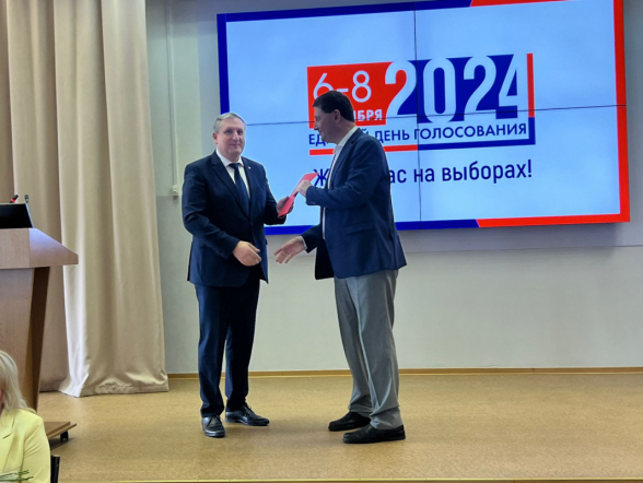 Председатель Городской избирательной комиссии Максим Мейксин посетил заседание Учёного совета Педиатрического университета 19