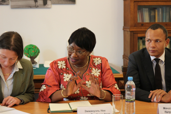 Министр образования Республики Конго посетила Педиатрический университет 17