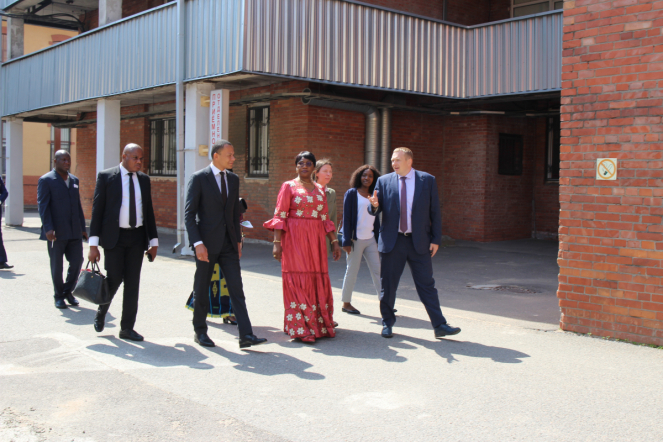 Министр образования Республики Конго посетила Педиатрический университет 18