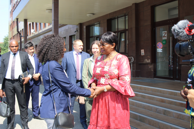 Министр образования Республики Конго посетила Педиатрический университет 28