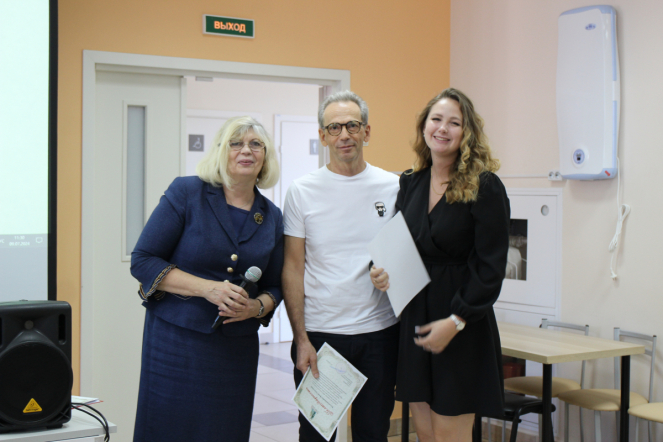 В Педиатрическом университете прошла церемония вручения дипломов врачам-ординаторам 15