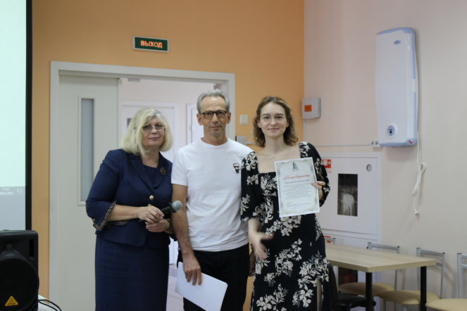 В Педиатрическом университете прошла церемония вручения дипломов врачам-ординаторам 17