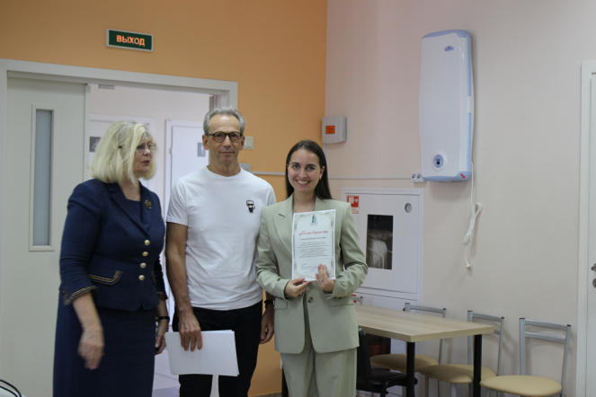 В Педиатрическом университете прошла церемония вручения дипломов врачам-ординаторам 21