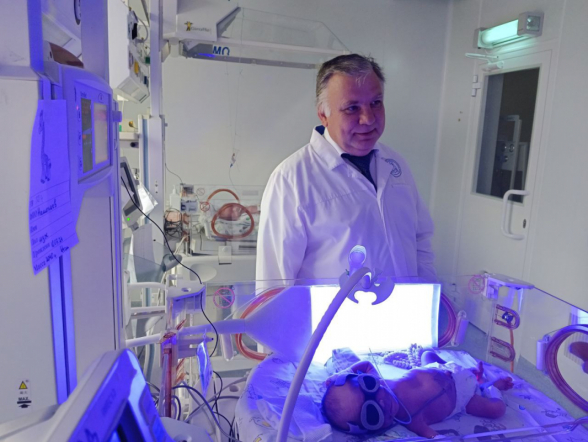 Главный неонатолог Минздрава России Дмитрий Иванов отметил успехи коллег из Челябинской области в снижении младенческой смертности