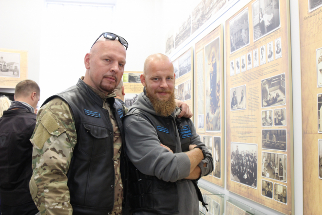 Мотопробег в честь медиков финишировал в Педиатрическом университете 28