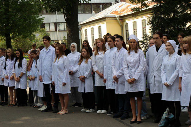Медицинское училище Педиатрического университета возобновило работу 9