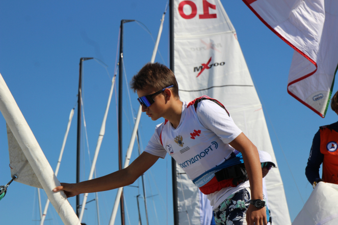 Наш экипаж: студенты Педиатрического университета приняли участие в парусной регате 35