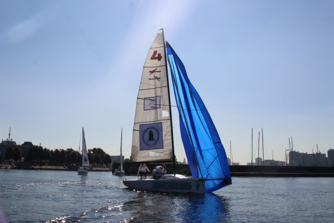 Наш экипаж: студенты Педиатрического университета приняли участие в парусной регате 40