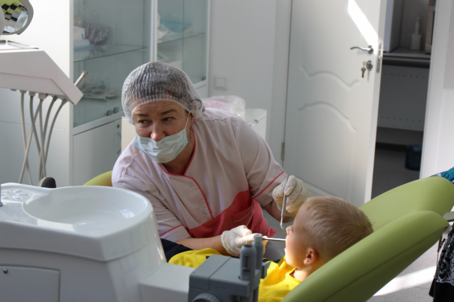 Врачи Педиатрического университета проводят диспансеризацию детей в Посёлке Плодовое Приозерского района Ленинградской области 19