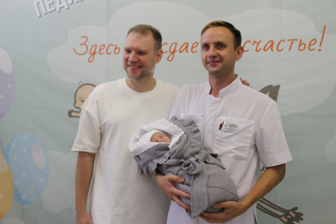 Врачи Педиатрического университета выполнили лапароскопическую миомоэктомию пациентке на 28-й неделе беременности 3