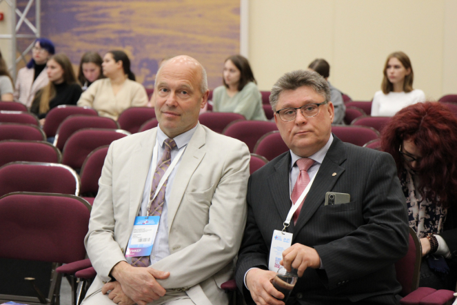 22 доклада представили специалисты Педиатрического университета на круглом столе в рамках XII международного Форума здоровья 13