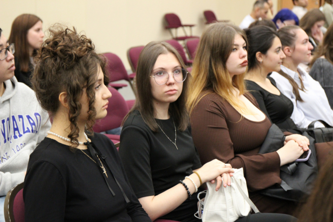 22 доклада представили специалисты Педиатрического университета на круглом столе в рамках XII международного Форума здоровья 21