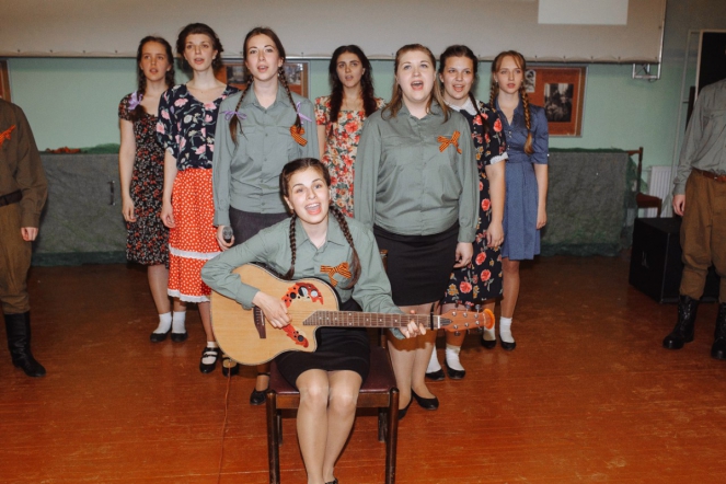 Ветераны ВОВ посетили праздничный концерт в Педиатрическом университете 1