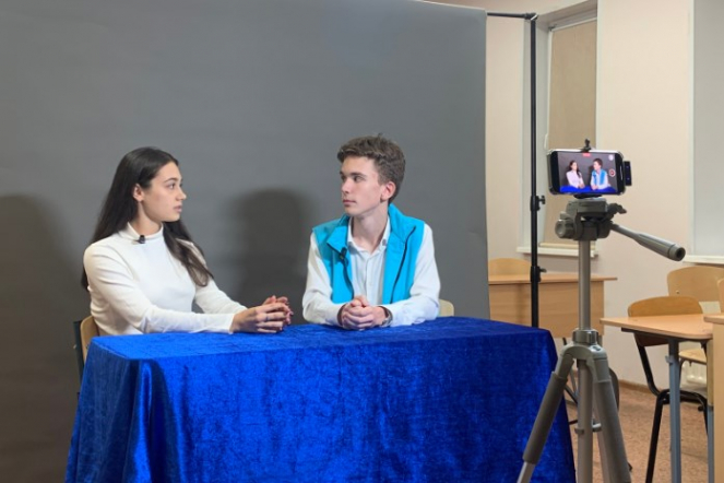 Студенты Педиатрического университета рассказали школьникам о правильном питании