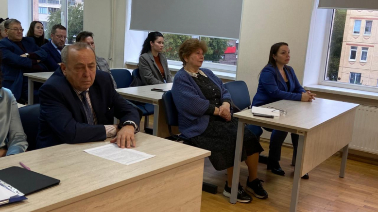 В Педиатрическом университете состоялся  межвузовский круглый стол, посвященный 150-летнему юбилею со дня рождения Н.А.Семашко 3