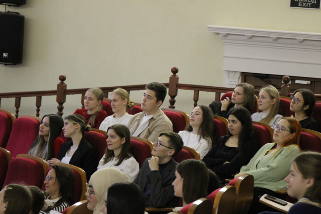 В Педиатрическом университете началась работа кинофорума 15