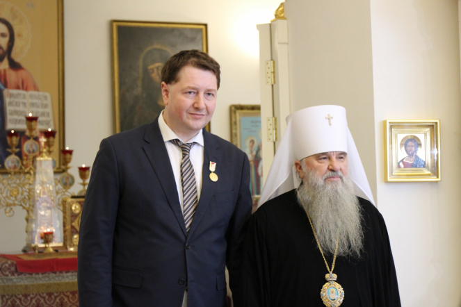 Митрополит Санкт-Петербургский и Ладожский Варсонофий посетил Педиатрический университет 5