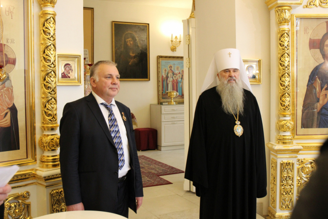 Митрополит Санкт-Петербургский и Ладожский Варсонофий посетил Педиатрический университет 14