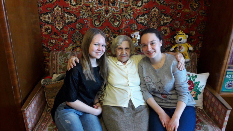 Студенты СПбГПМУ пришли в гости к ветеранам войны 2