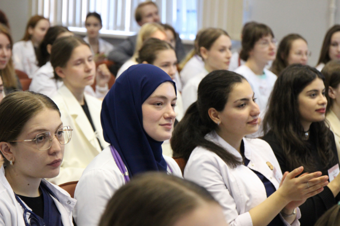 Добро пожаловать в будущее: В СПбГПМУ стартовала Всероссийская студенческая олимпиада  по педиатрии 4