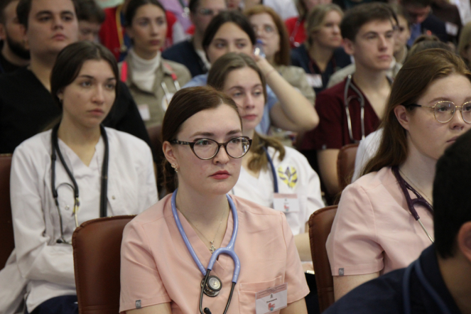 Добро пожаловать в будущее: В СПбГПМУ стартовала Всероссийская студенческая олимпиада  по педиатрии 8