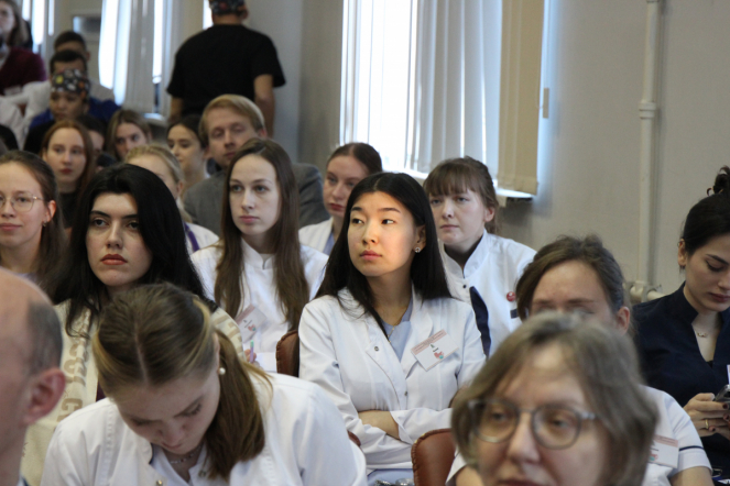 Добро пожаловать в будущее: В СПбГПМУ стартовала Всероссийская студенческая олимпиада  по педиатрии 43