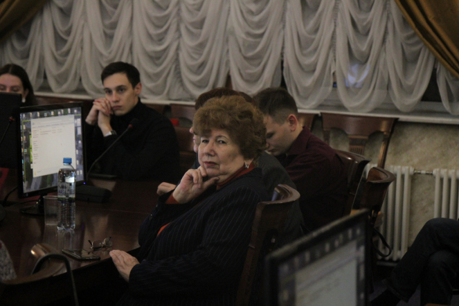 в Педиатрическом университете состоялась встреча с поэтом, автором книги «Сыновья уходят в вечность…» Романом Третьяковым и автором книг о боевых действиях в Чечне Раяном Фарукшиным. 8