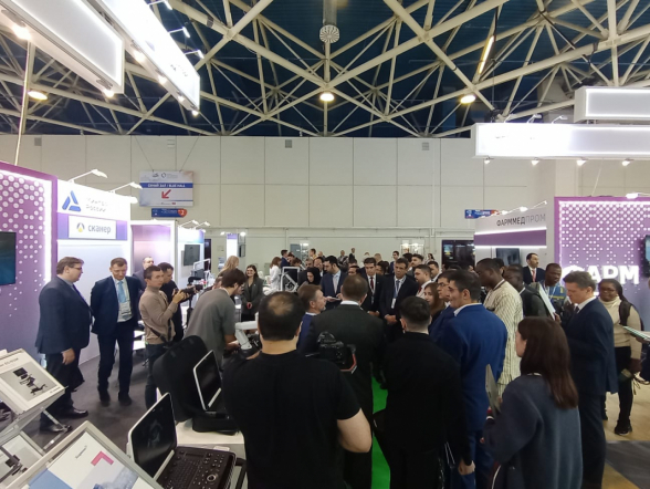 Педиатрический университет делится компетенциями на Российской неделе здравоохранения 4