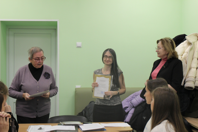 На кафедре иностранных языков Педиатрического университета наградили победителей конкурса переводов 10