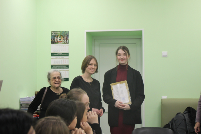 На кафедре иностранных языков Педиатрического университета наградили победителей конкурса переводов 11