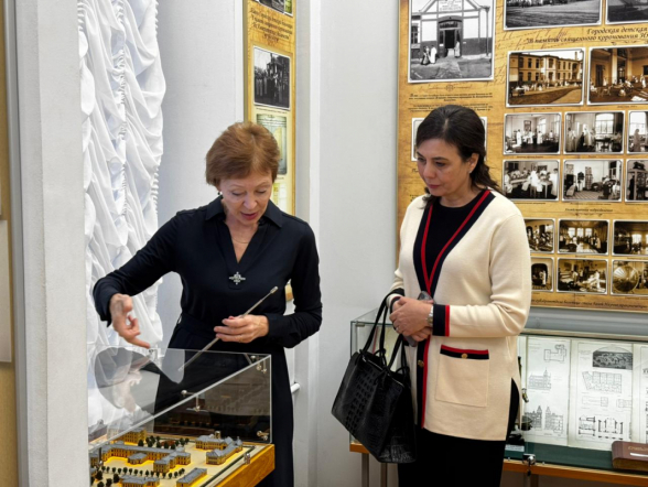 Педиатрический университет принял делегацию врачей Узбекистана 8