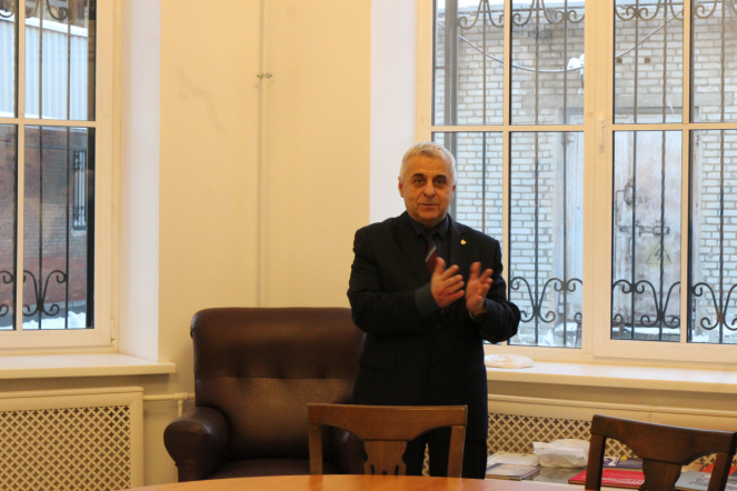 В Педиатрическом университете открыли выставку, посвященную академику Александру Туру 9