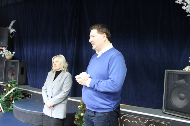 В студенческом клубе «Гиппократ» поздравили заслуженных сотрудников, которые проработали в Педиатрическом университете более 30 лет 1