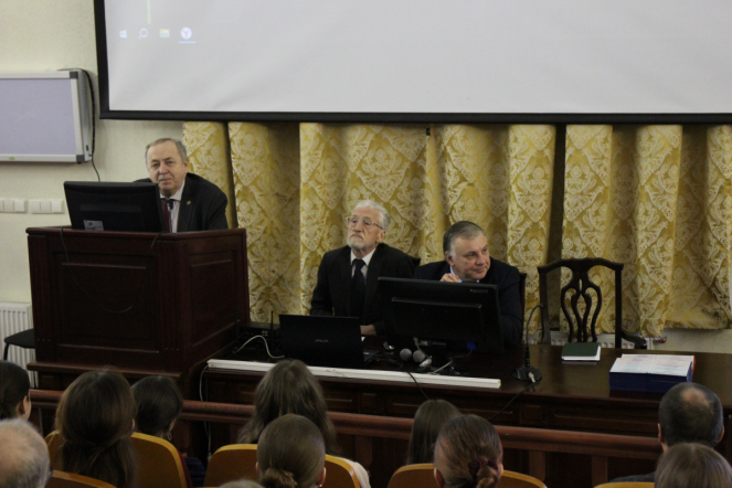 Первые выпускники юбилейного года: в Педиатрическом университете вручили дипломы клиническим психологам 7