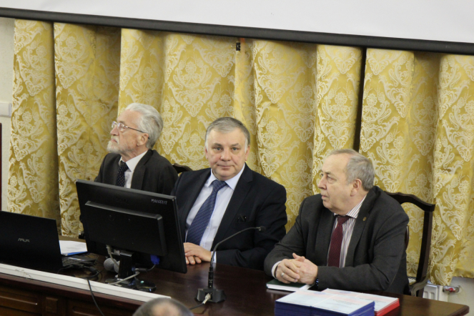 Первые выпускники юбилейного года: в Педиатрическом университете вручили дипломы клиническим психологам 9