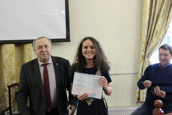 Первые выпускники юбилейного года: в Педиатрическом университете вручили дипломы клиническим психологам 22
