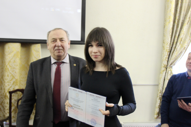 Первые выпускники юбилейного года: в Педиатрическом университете вручили дипломы клиническим психологам 35