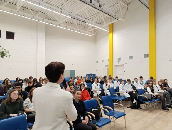 Педиатрический университет продолжает поддерживать выпускников «целевиков» после получения дипломов 2