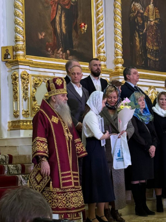 День студентов в Петербурге начался с праздничной литургии в Смольном соборе 1