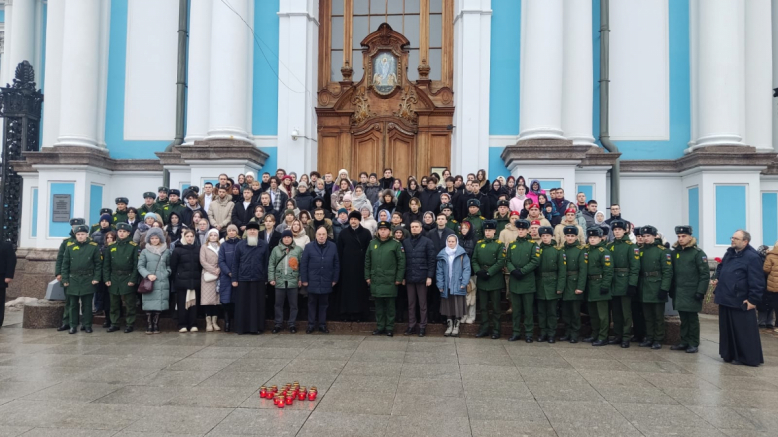 Помощник ректора Педиатрического университета принял участие в традиционной акции ко Дню полного освобождения Ленинграда от блокады 3