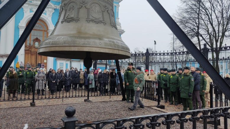 Помощник ректора Педиатрического университета принял участие в традиционной акции ко Дню полного освобождения Ленинграда от блокады 4