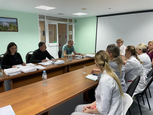 Эксперты Национального медицинского исследовательского центра по педиатрии выехали в Волгоградскую область 1