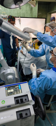 Оториноларингологи Педиатрического университета апробировали инновационный экзомикроскоп 4