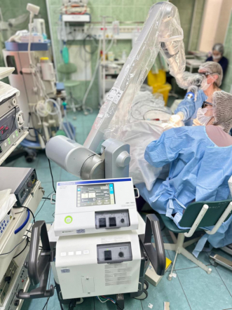 Оториноларингологи Педиатрического университета апробировали инновационный экзомикроскоп 5