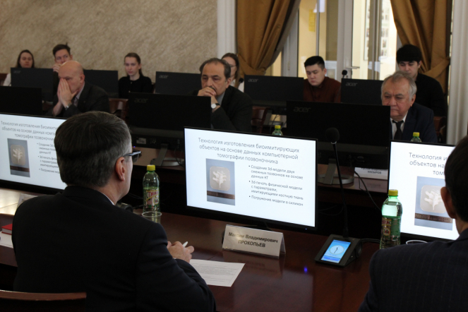 В Педиатрическом университете состоялась ярмарка проектов медицинских изделий 13